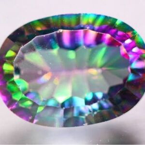 Mystic Quartz Pendant NWOT 💜💜💜